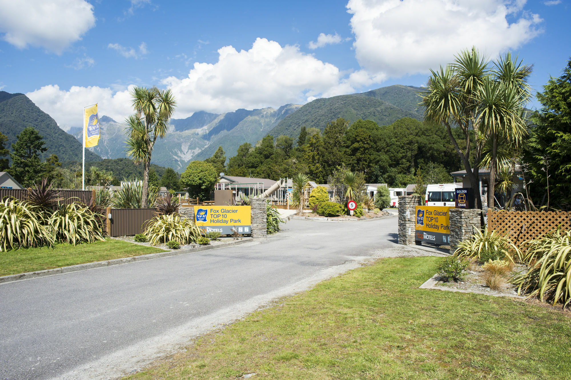 Fox Glacier Top 10 Holiday Park & Motels Zewnętrze zdjęcie